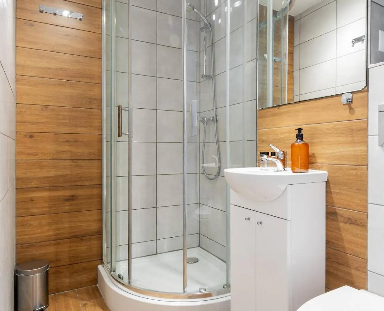 Cloud 11 Apartment In City Center Warsaw Poland